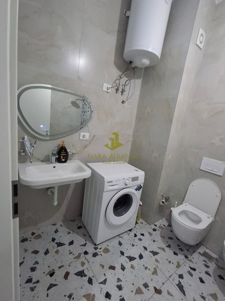 🏡 Appartamento 1+1 + Posto Auto in Affitto – Mangalem, Ali Demi, Tirana
