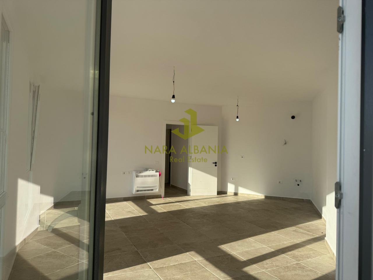 🏢 Locale Commerciale in Affitto – Farmacia 10, dietro il Complesso Arlis