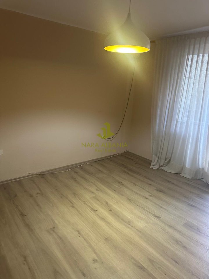 🏢 Locale Commerciale in Affitto – Piazza Willson