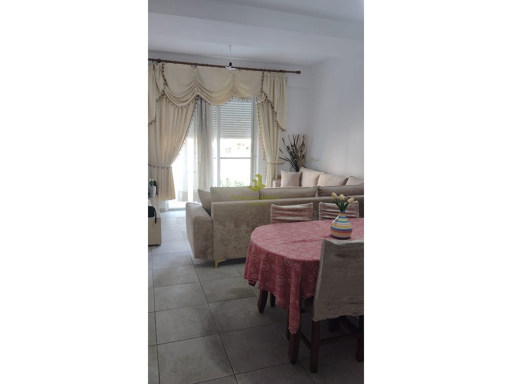 Apartament 1+1 me qira