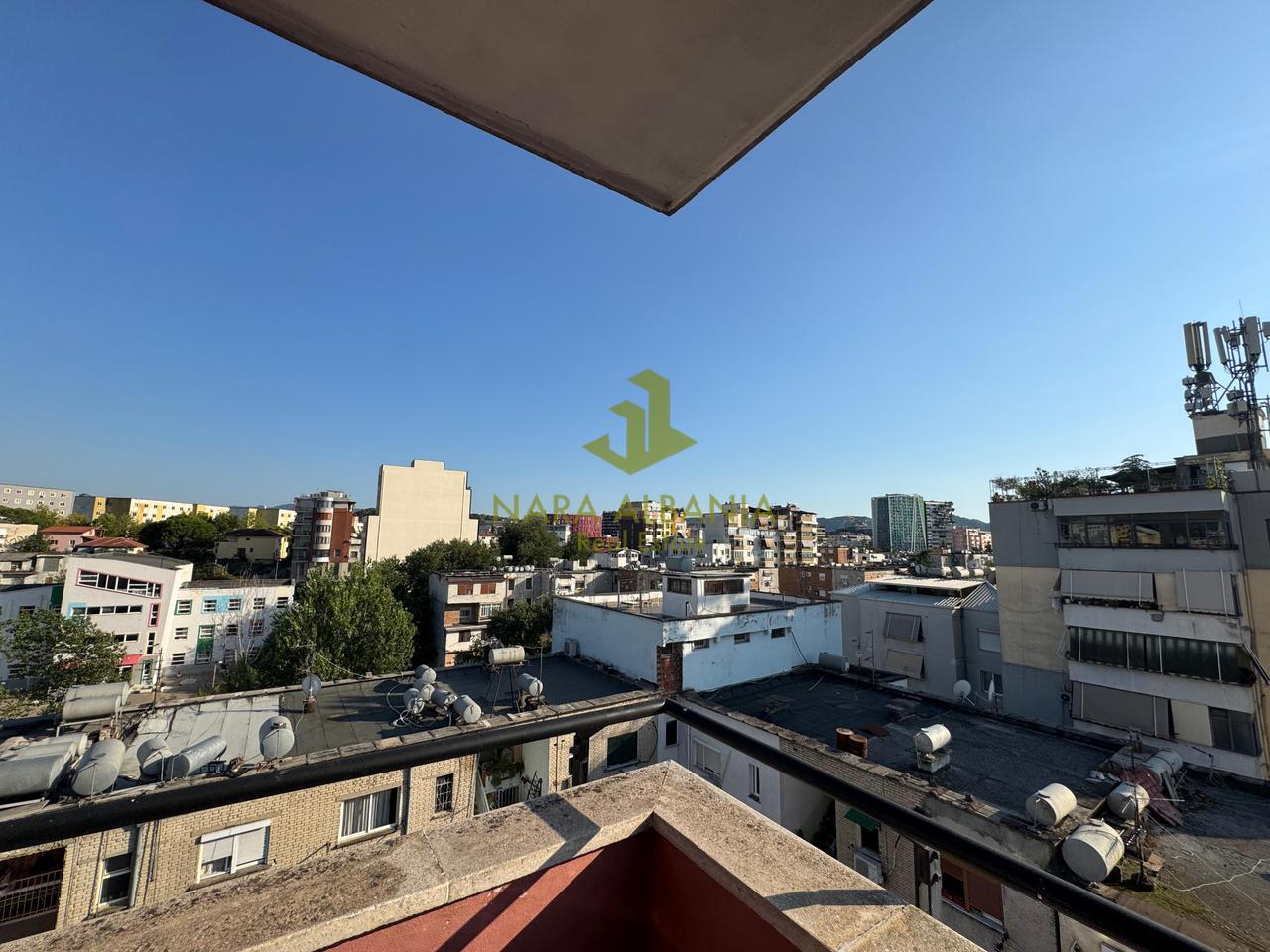 Apartament me qira 2+1+2 Rruga Elbasanit, pranë Ambasadës Amerikane!