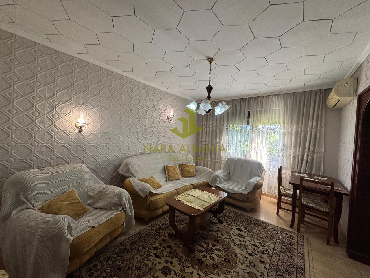 Apartament 1+1 me qira – Ali Demi, Tiranë