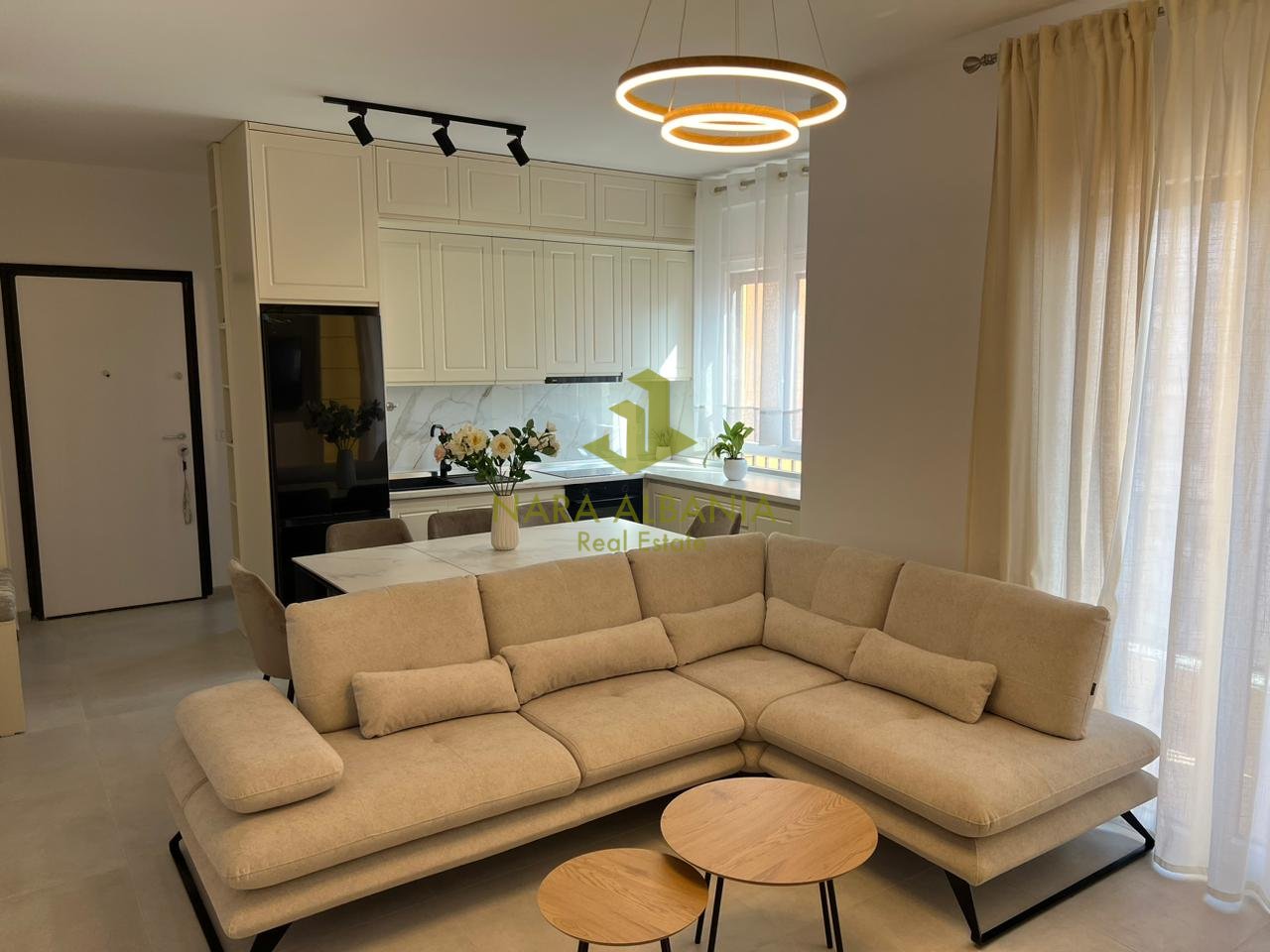 🏡 Appartamento 2+1+2 in Affitto – Via Faik Ternova, vicino alla Scuola Rossa