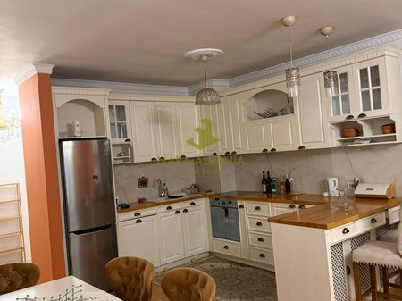 Apartament 2+1 me Qira – Kodra e Diellit