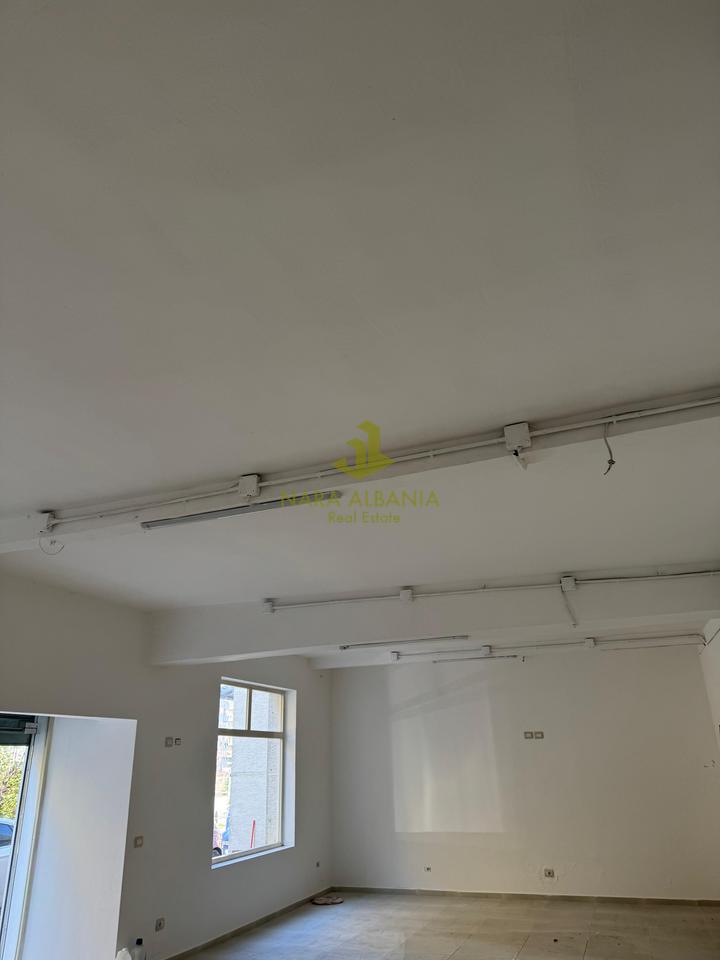 Ambient biznesi me qira – Tregu Elektrik