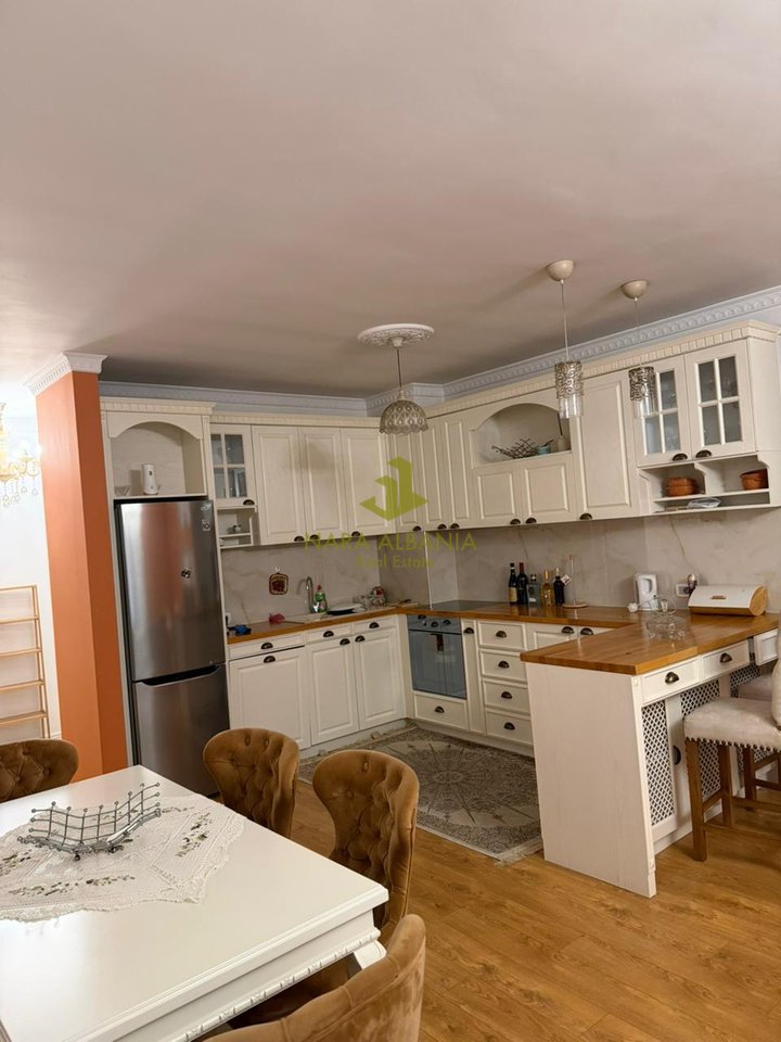 Apartament 2+1 me Qira – Kodra e Diellit