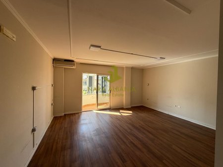 Business Premises for Rent – “Wilson Square”