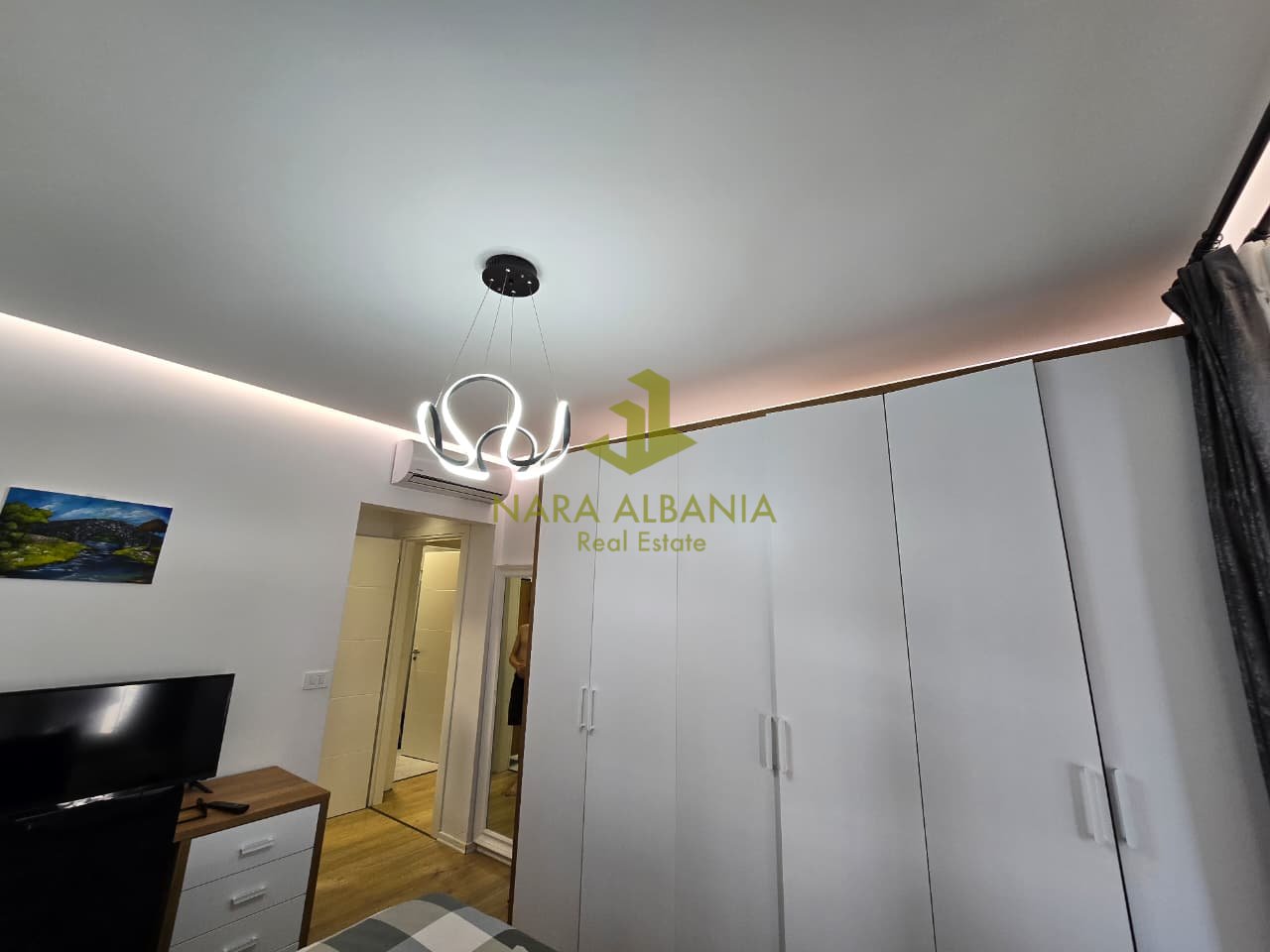 🏡 Apartment invested in details – Ali Demi