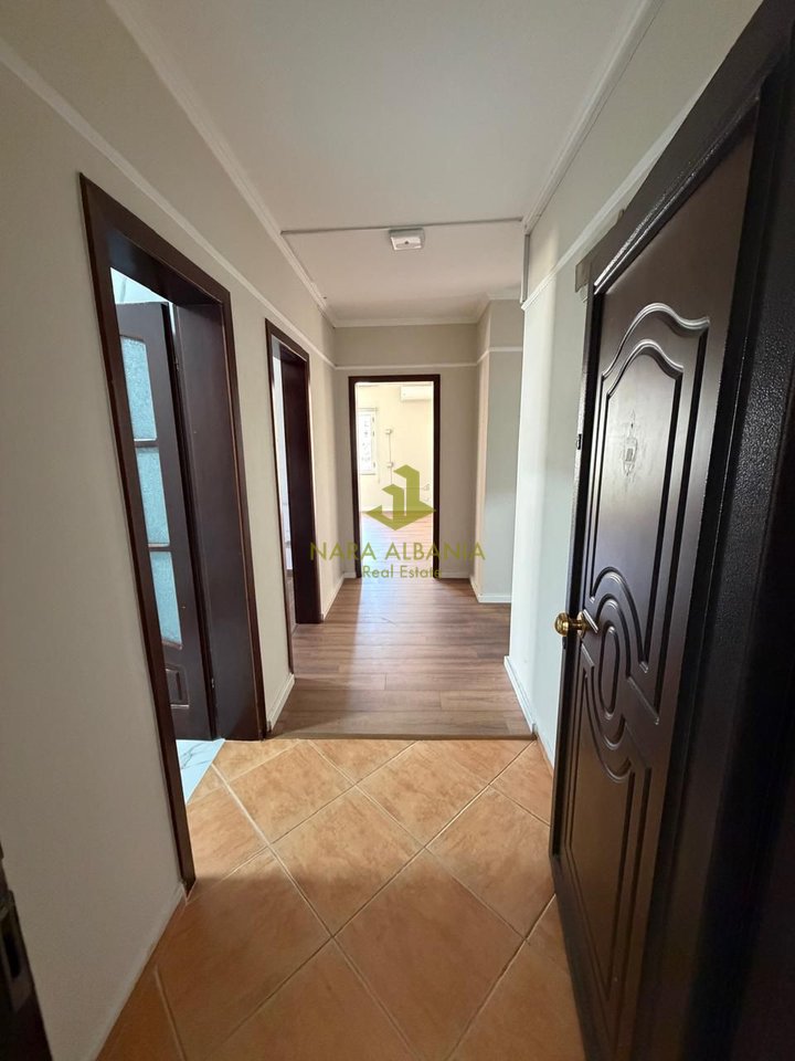 Business Premises for Rent – “Wilson Square”