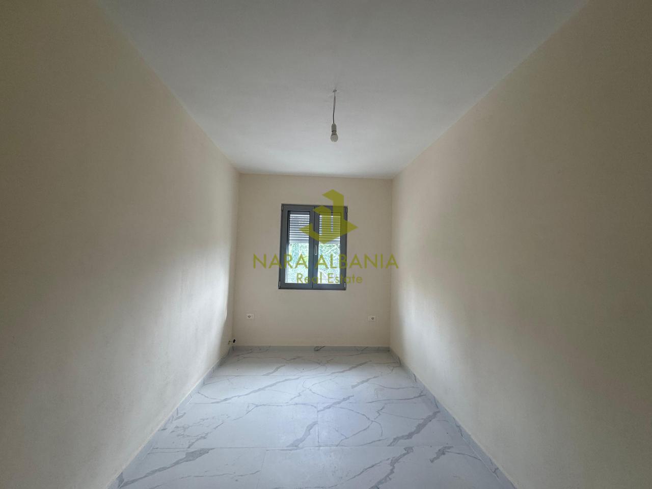 🏡 Apartament me qira – Çollak, Tiranë (pranë Liqeni i Farkës)
