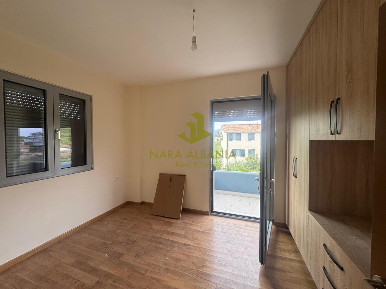 🏡 Apartament me qira – Çollak, Tiranë (pranë Liqeni i Farkës)