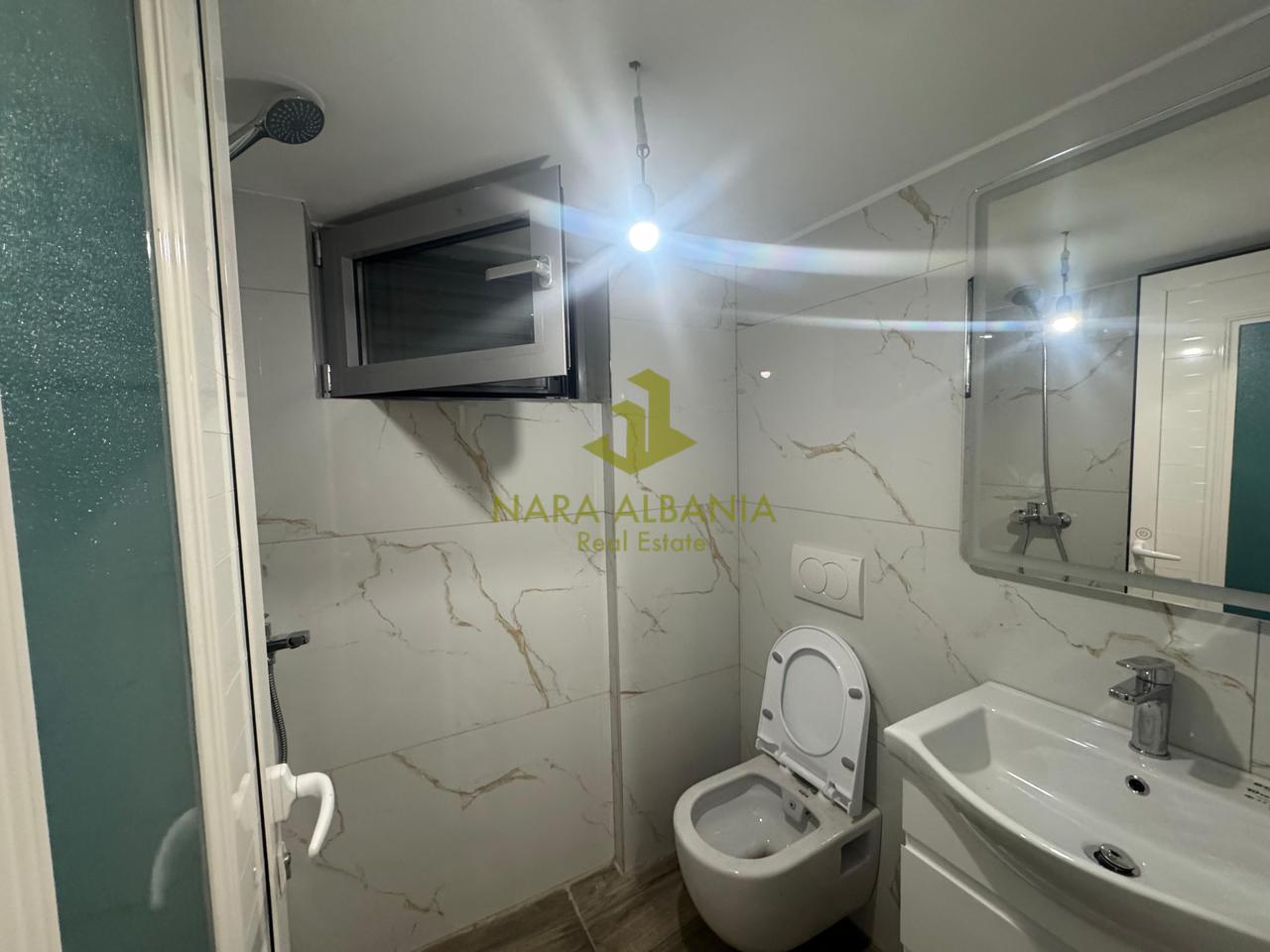🏡 Apartament me qira – Çollak, Tiranë (pranë Liqeni i Farkës)