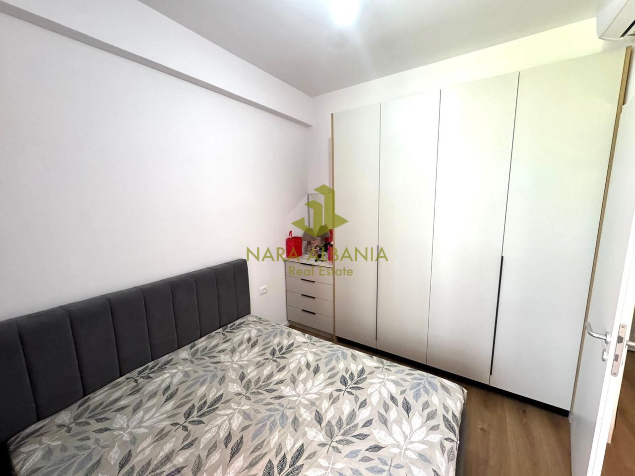 Apartament 1+1 te Kompleksi Kadiu, Ali Demi.