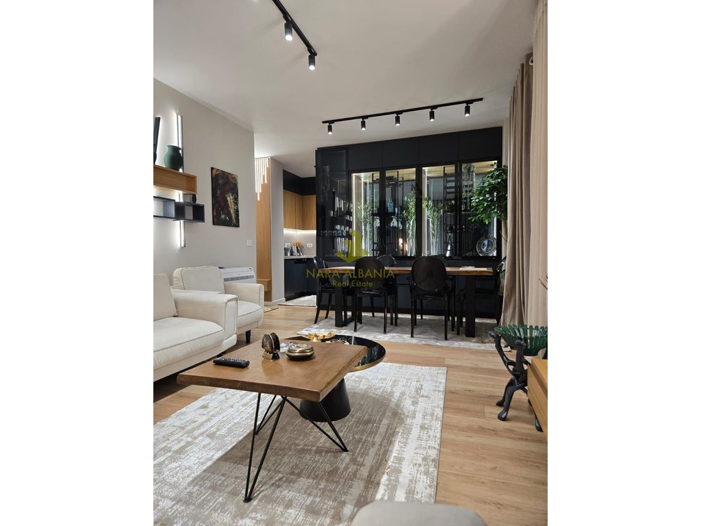 Apartament 2+1+2 me qira