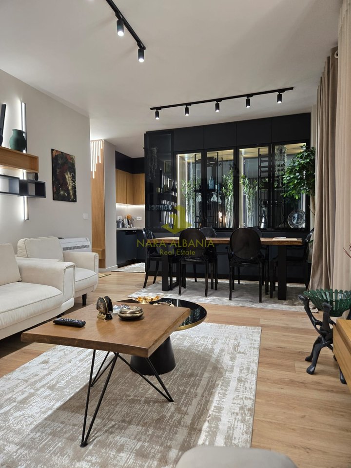 Apartament 2+1+2 me qira