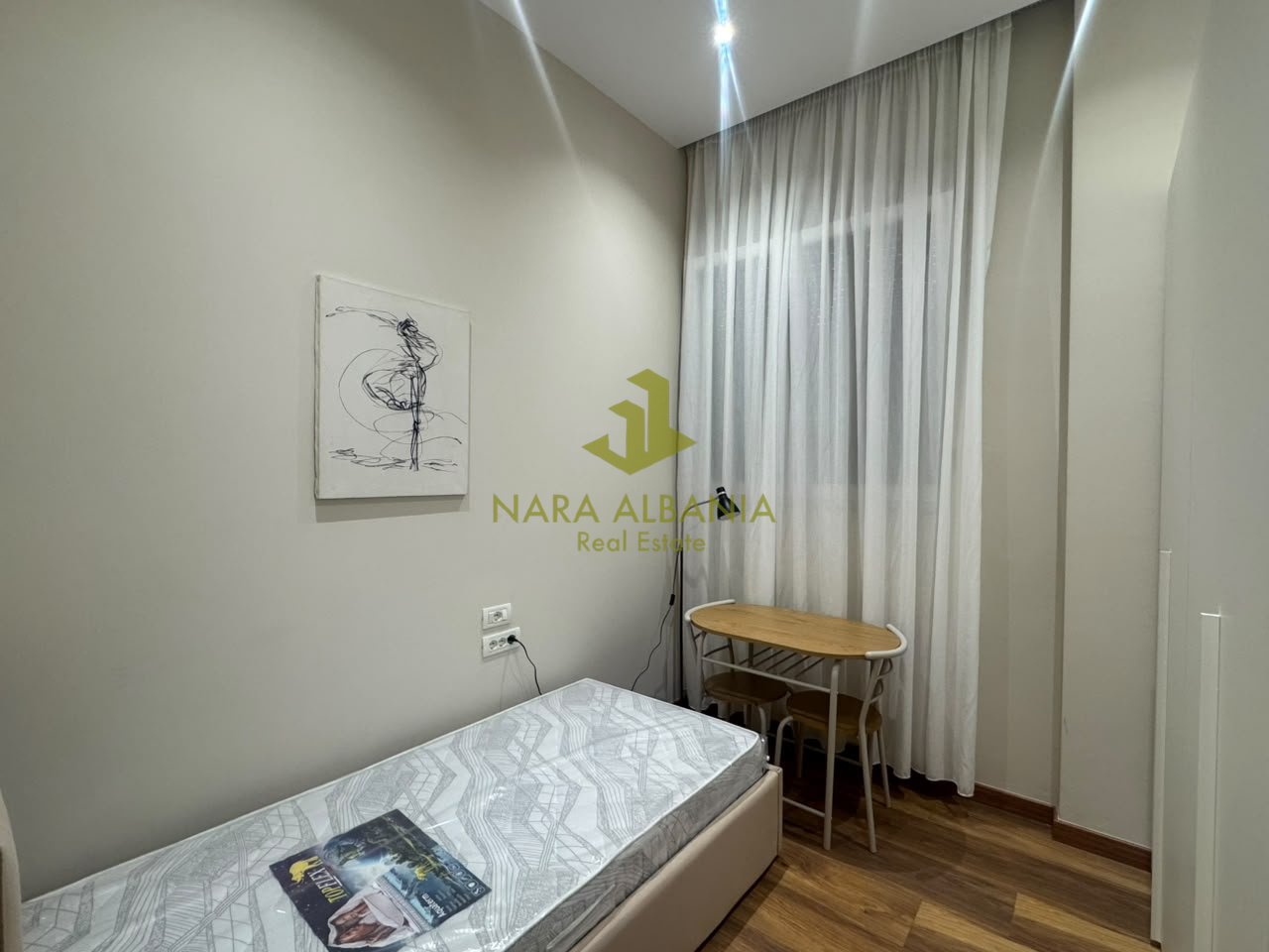 Apartment 2+1+2 Anna Residence, Student City
