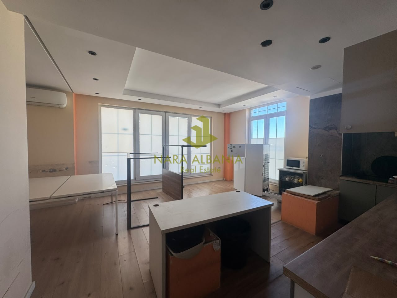Locale commerciale in affitto – Via 5 Maji