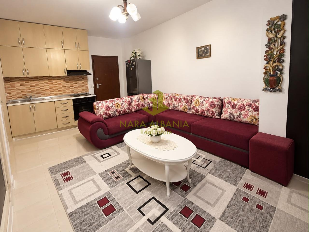 JEPET ME QIRA APARTAMENT 1+1 – FRESK