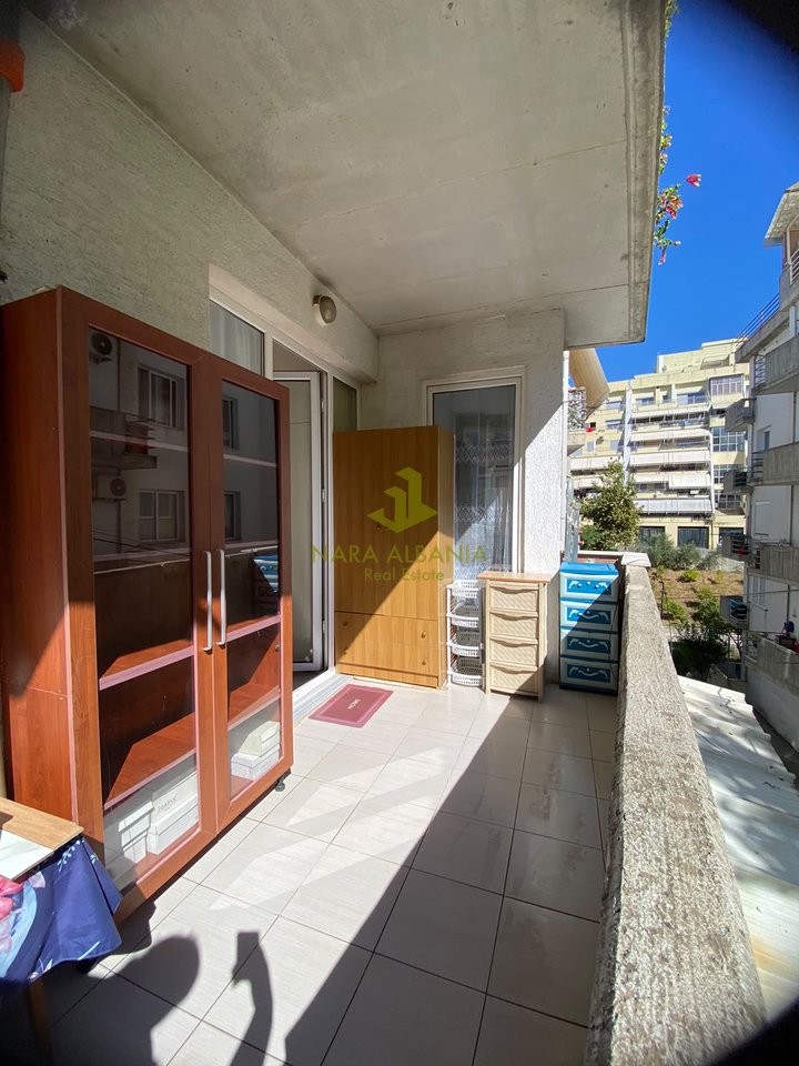 JEPET ME QIRA APARTAMENT 1+1 – FRESK