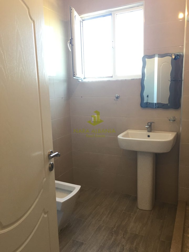 APARTAMENT 1+1 ME QIRA – RRUGA SHEFQET KUKA