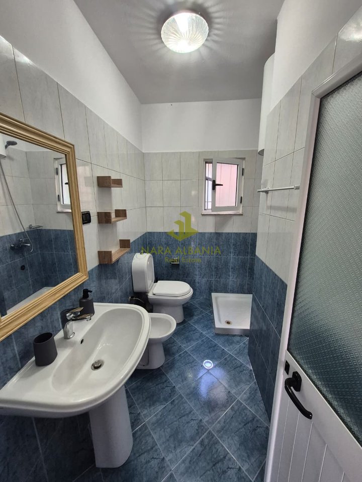 Jepet apartament 1+1 me qira tek Inxhinieria e Ndertimit , prane Karburant Gega Oil .