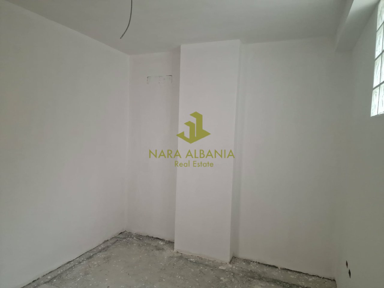 Appartamento 2+1 in vendita al Giardino Botanico  160.000 lek /M².