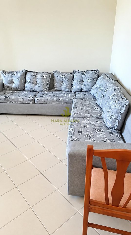 AFFITTASI APPARTAMENTO 2+1+2