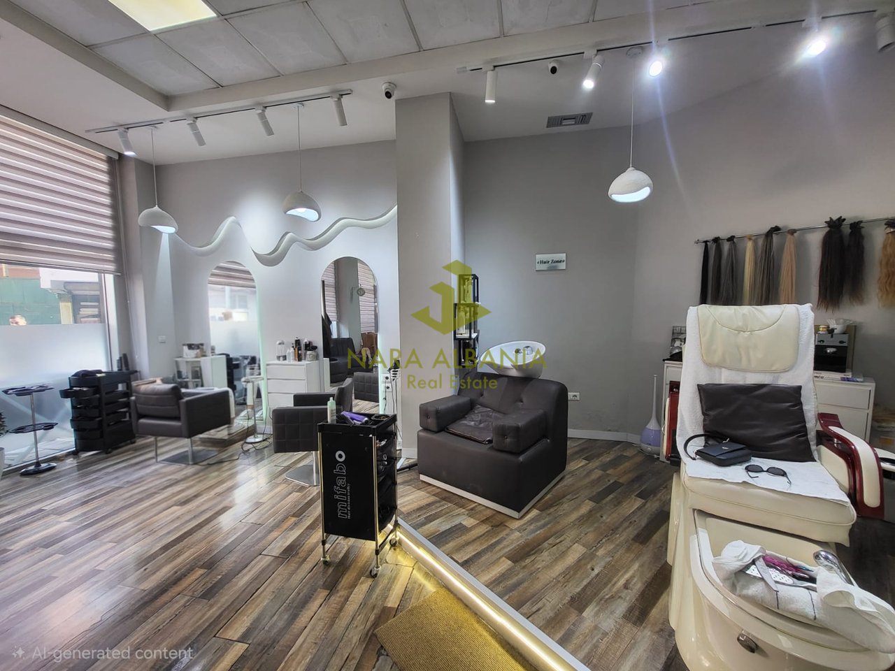 Commercial space for sale – Rruga e Barrikadave, opposite Sami Frashëri