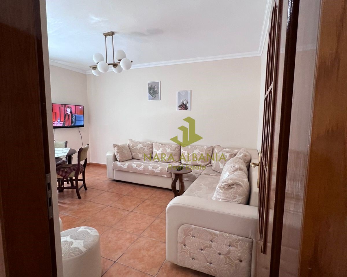Apartment 2+1 for rent on Elbasan Street, near Bar Panorama.