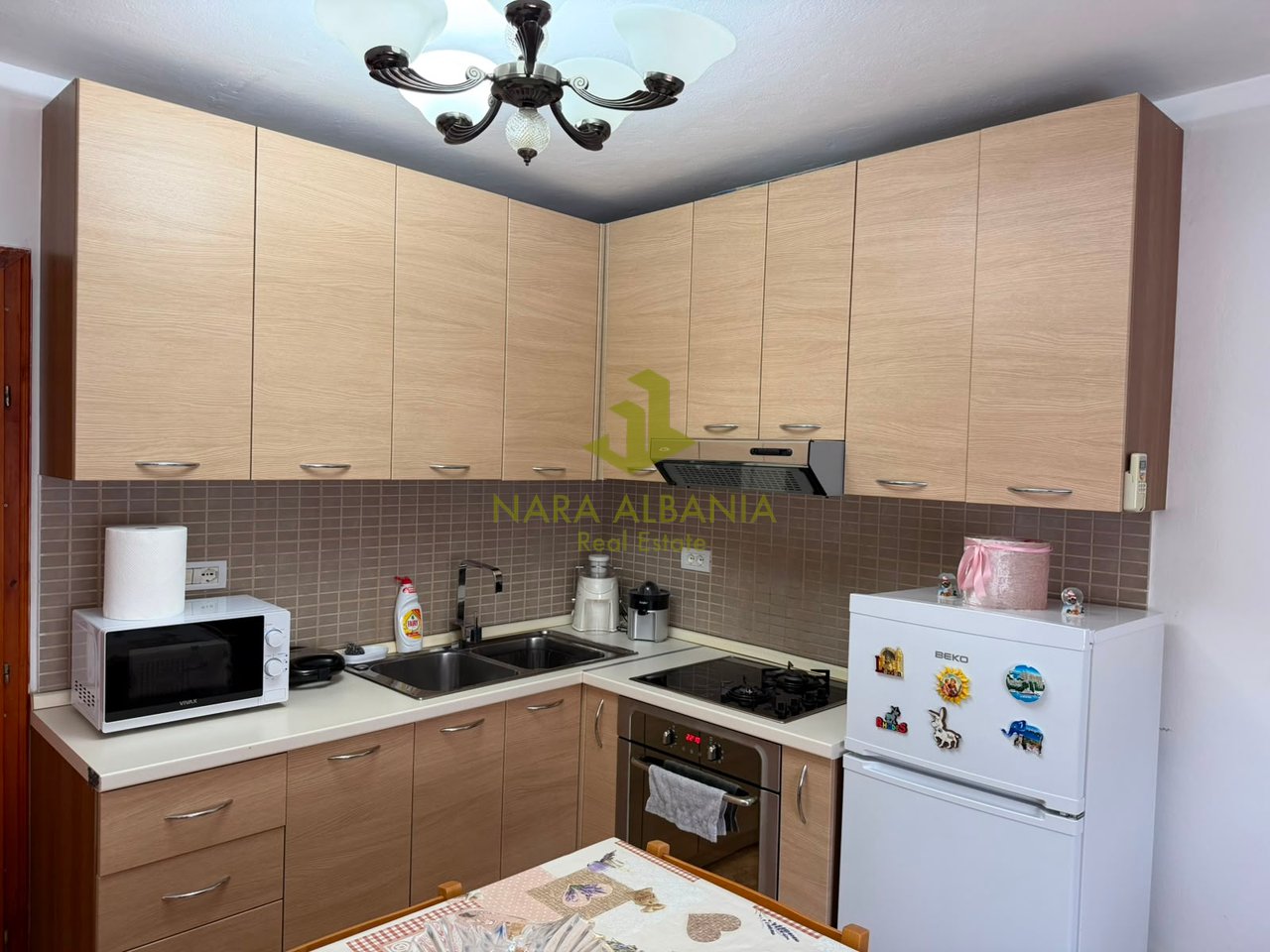 JEPET ME QIRA APARTAMENT 1+1