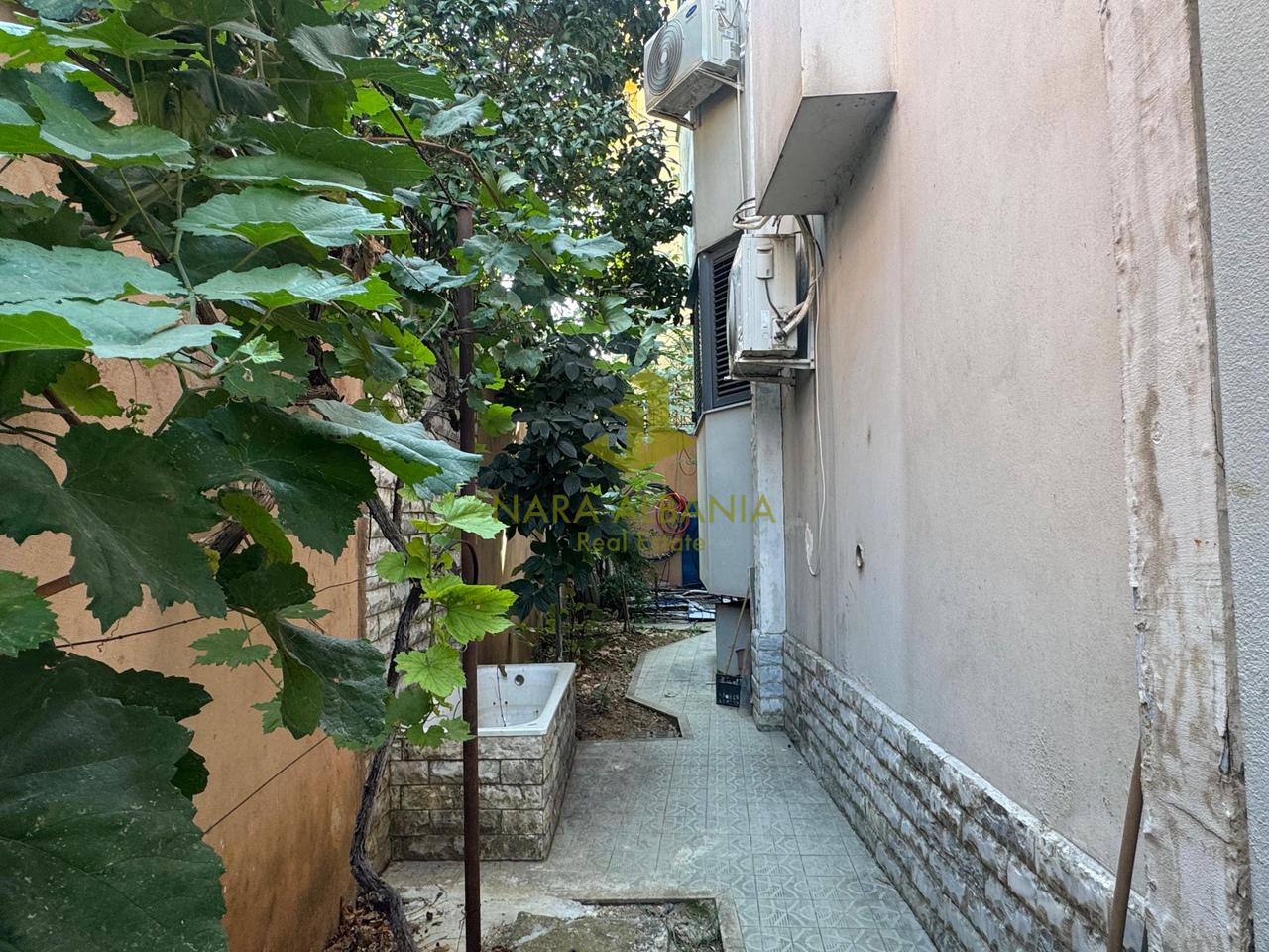 JEPET VILË ME QIRA | PRANË VILAVE GJERMANE