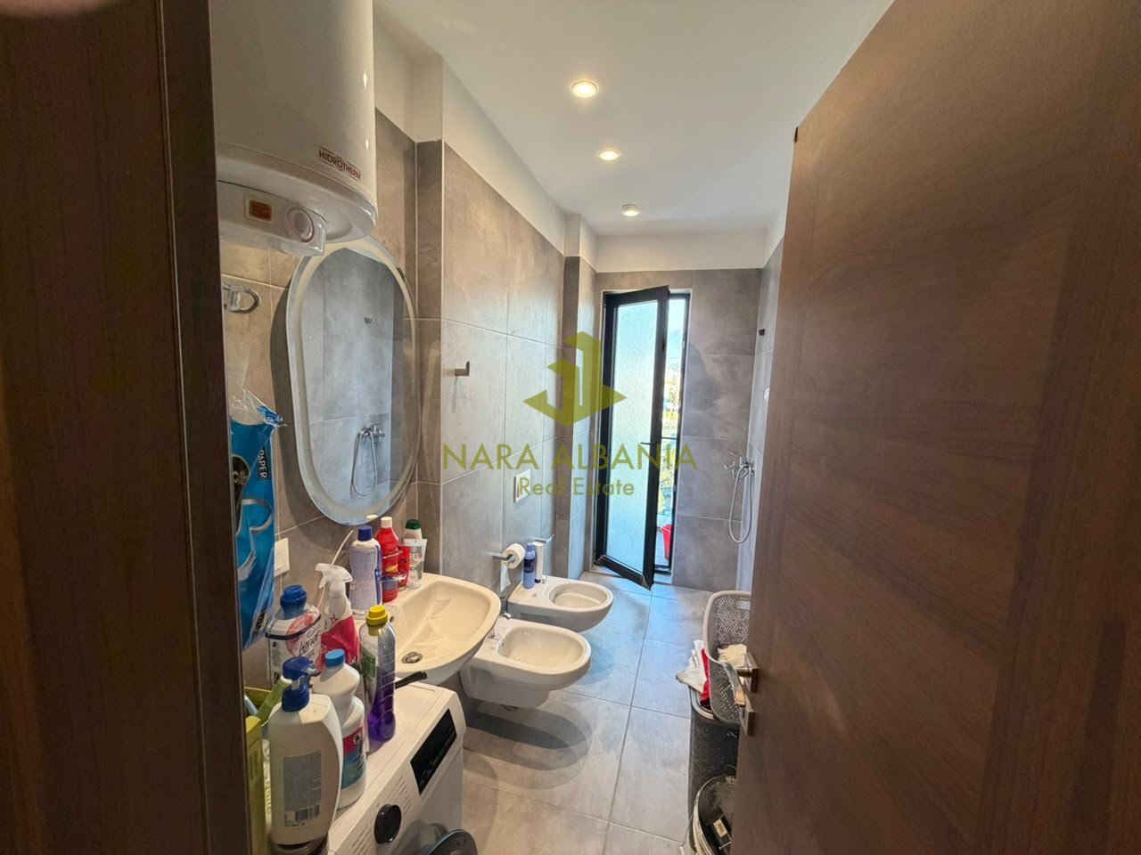 🏡 PREMIUM APARTMENT – DIBRËS STREET | ARLIS PHARMACY 10