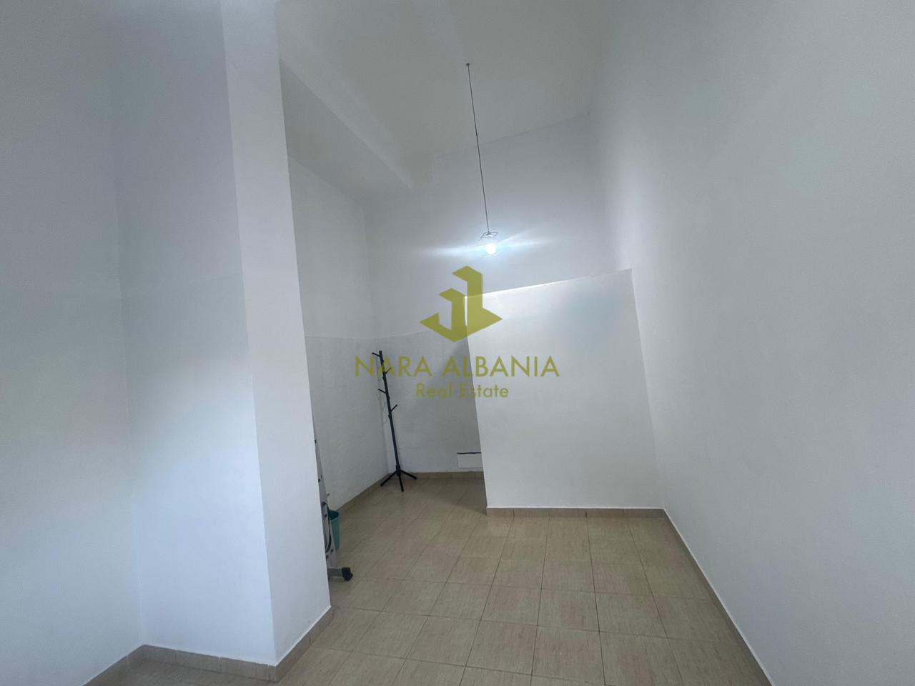 AMBIENT BIZNESI ME QIRA | RRUGA E ELBASANIT