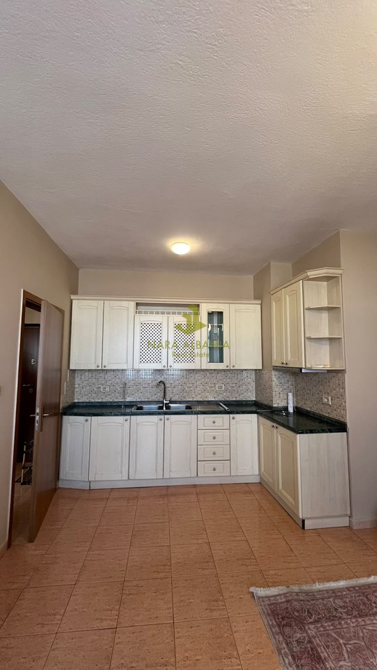 FOR RENT | CENTER – FORTUZI STREET