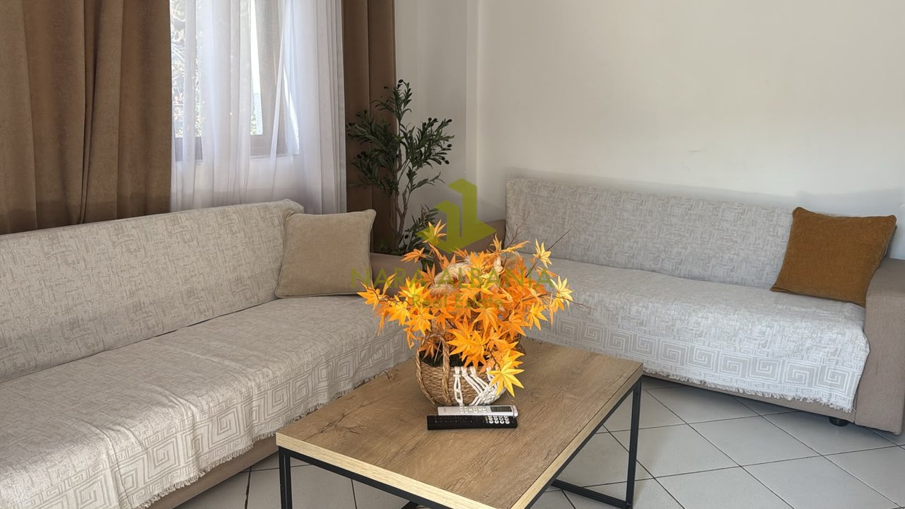 JEPET ME QIRA | APARTAMENT 1+1 Rruga "Gramoz Pashko", pranë Fakultetit të Ekonomisë,