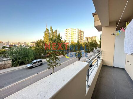 JEPET ME QERA STUDIO NE PLAZH TE VJETER, VLORE