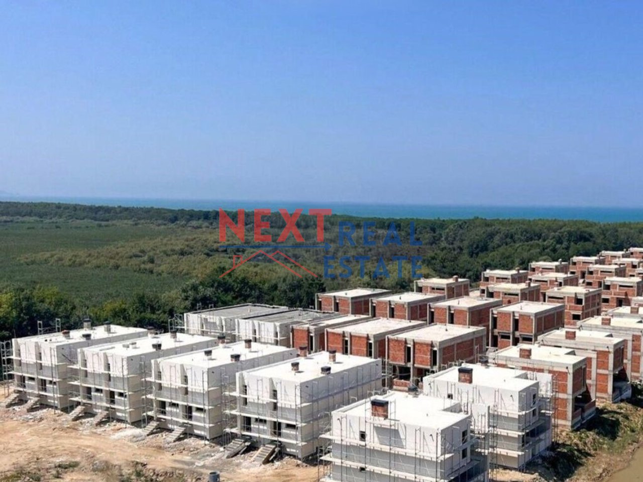 1+1 APARTMENT IN TURQUOISE MARINA, DURRES