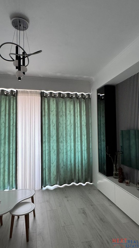 JEPET ME QERA AFATGJATE APARTAMENT 2+1 & POST PARKIMI NE ASTIR, TIRANE