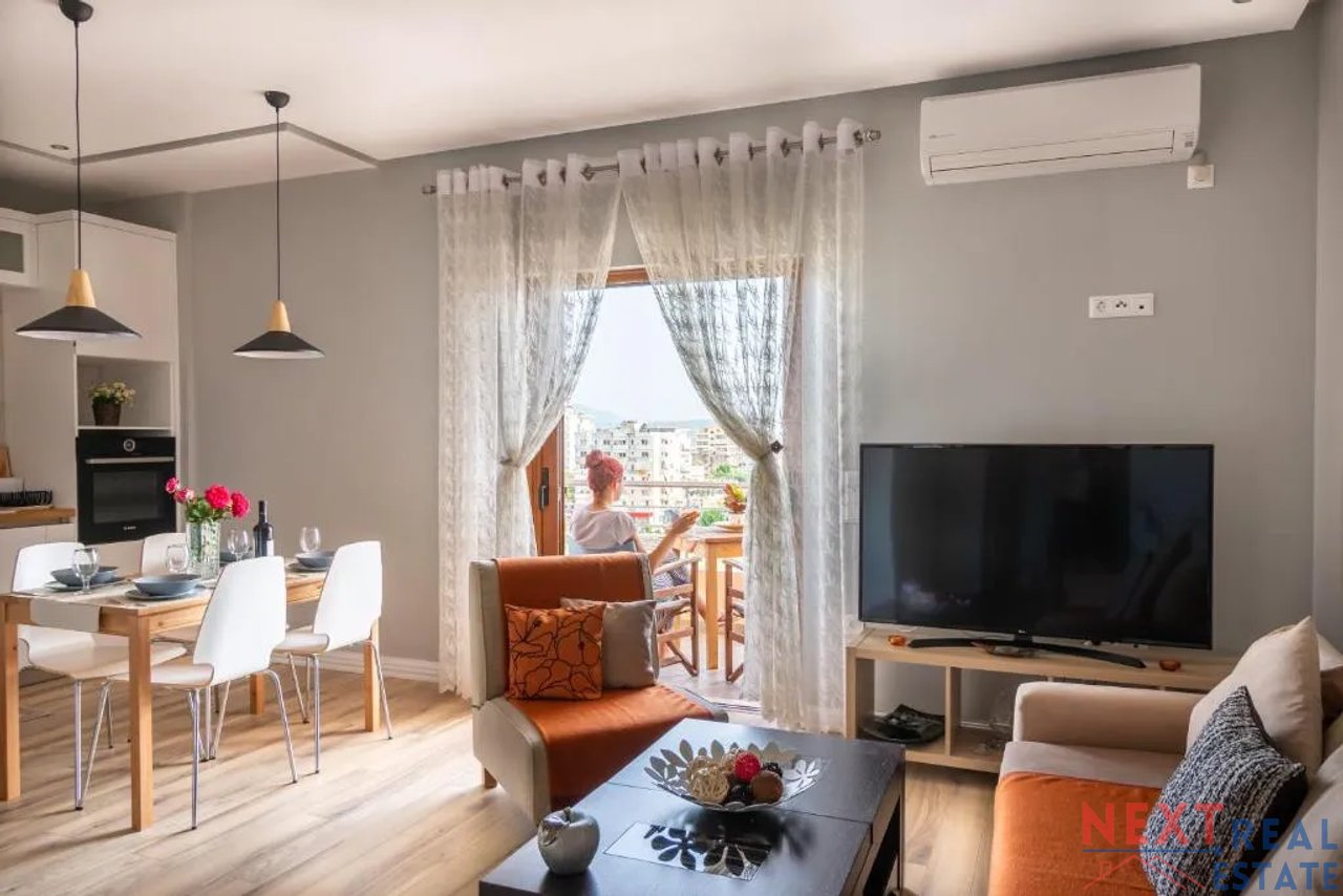 HOTEL IN THE HEART OF SARANDA – A RARE INVESTMENT OPPORTUNITY