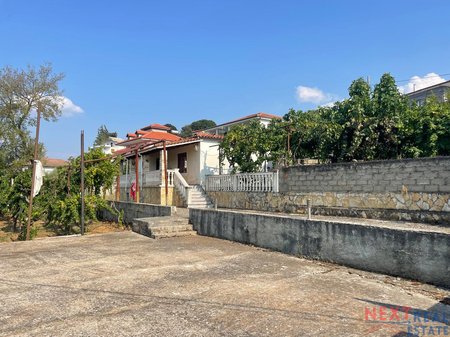 SHITET SHTEPI PRIVATE NE FSHATIN SHERISHTE, VLORE