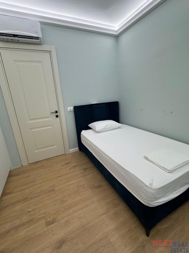 SHITET APARTAMENT 2+1 LUKSOZ NE VLORE