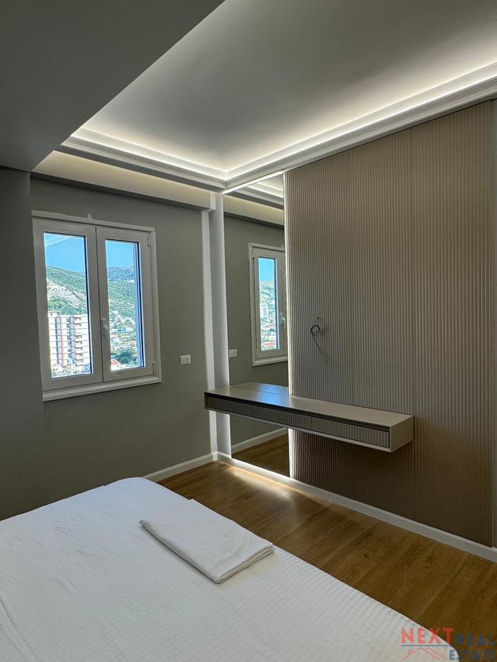 SHITET APARTAMENT 2+1 LUKSOZ NE VLORE