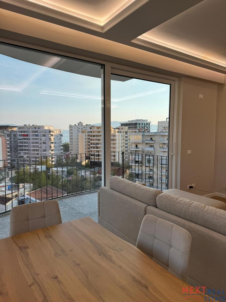 SHITET APARTAMENT 2+1 LUKSOZ NE VLORE