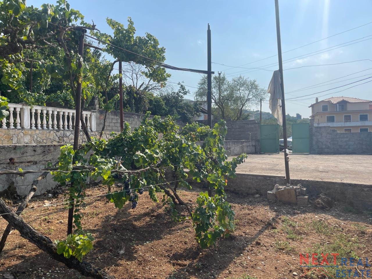 SHITET SHTEPI PRIVATE NE FSHATIN SHERISHTE, VLORE