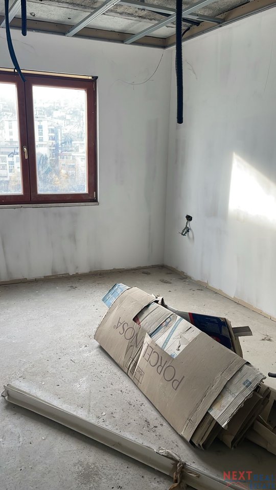 DUPLEKS NE SHITJE – LIQENI I THATE, PRANE RADISSON HOTEL, TIRANE