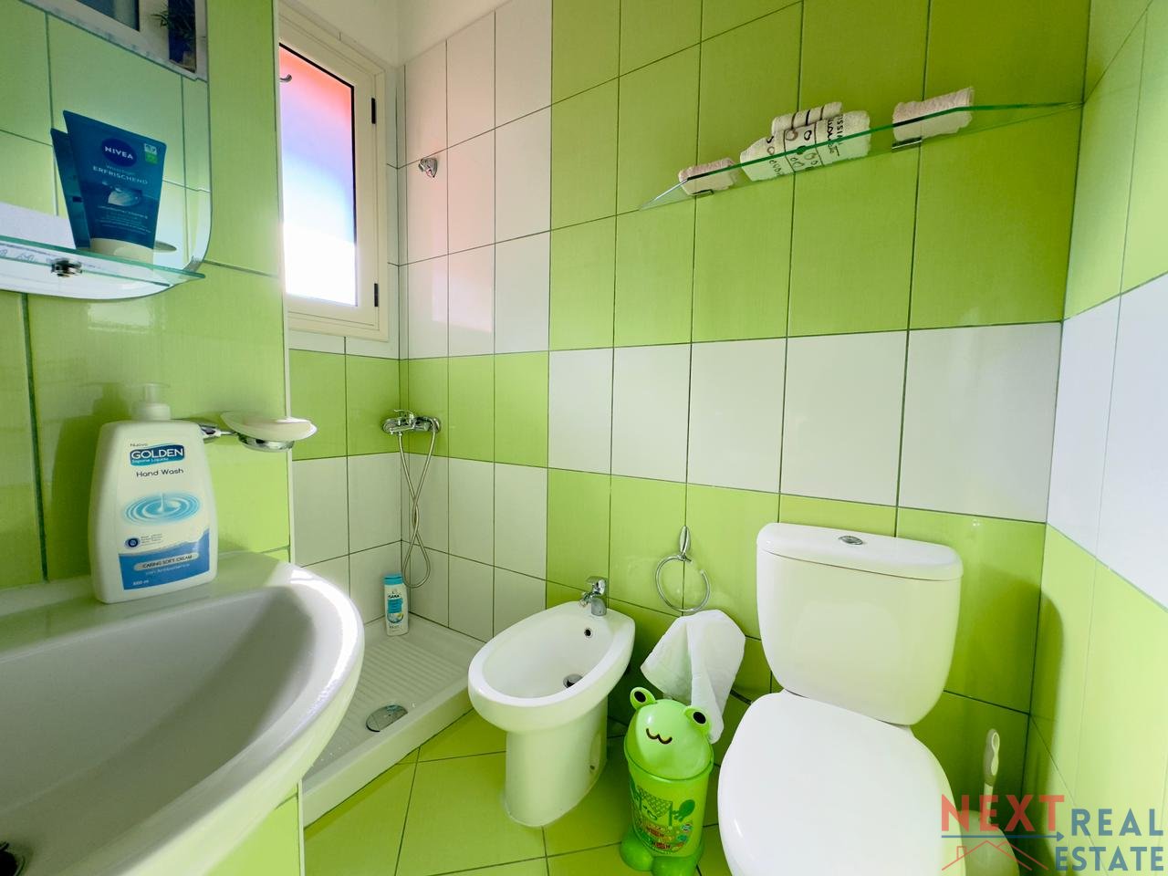 APARTMENT 2+1+2 – FIRST LONG SEAFRONT STREET, VLORE