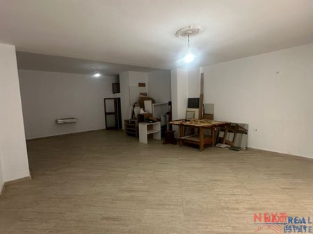 SHOP FOR SALE IN VLORE