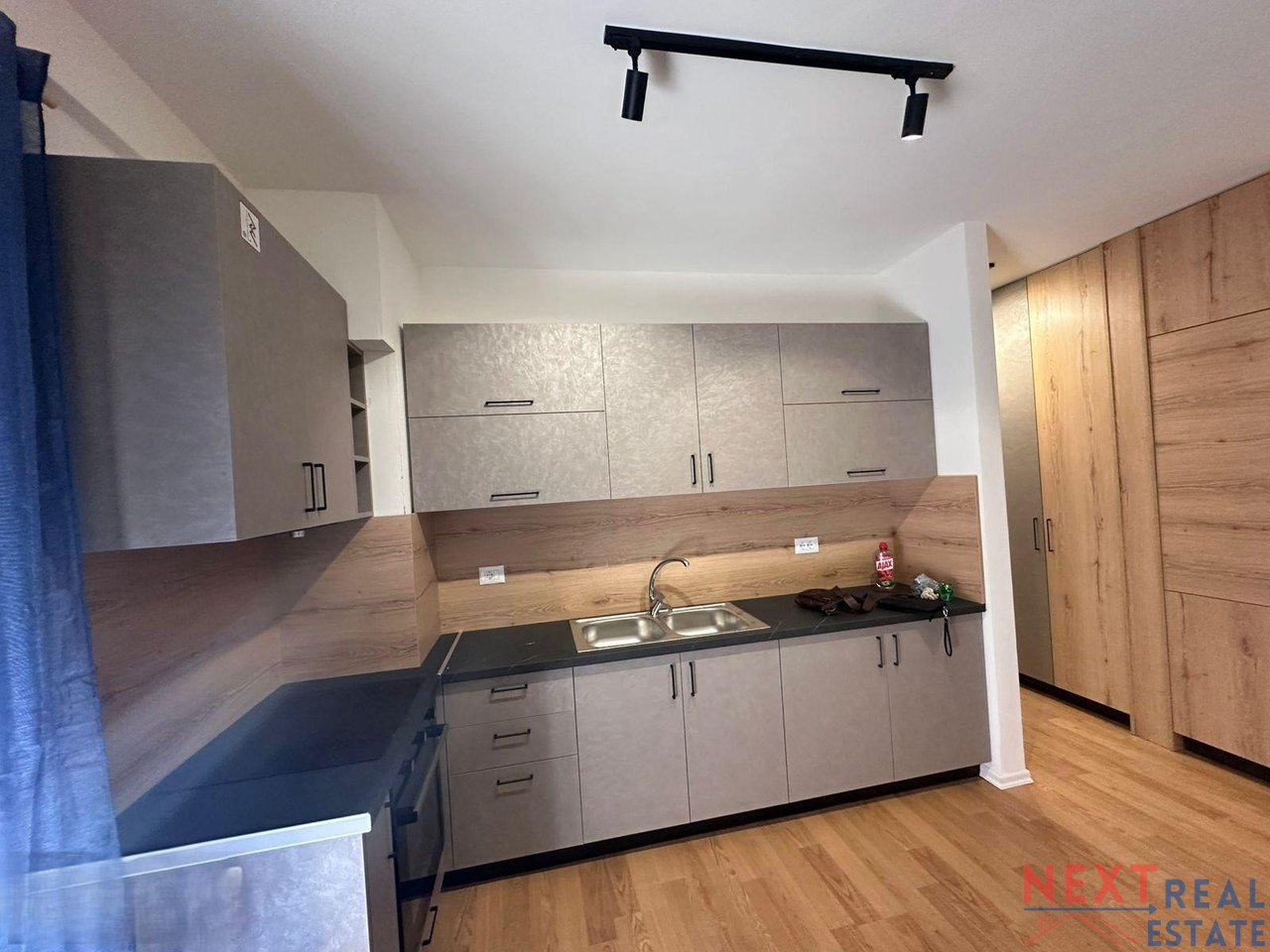 APARTMENT 1+1 & GARAGE – XHAMIA SELITE, TIRANA