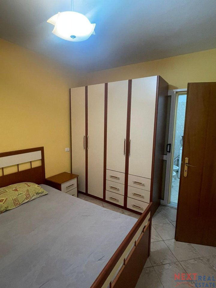 APARTMENT 2+1+2 & GARAGE FOR SALE IN DURRES