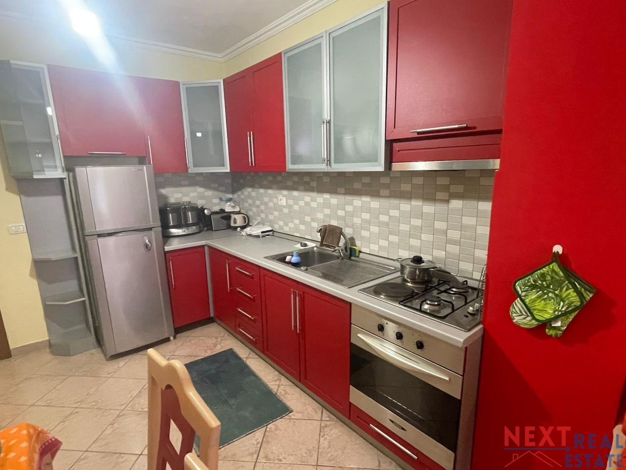 APARTMENT 2+1+2 & GARAGE FOR SALE IN DURRES